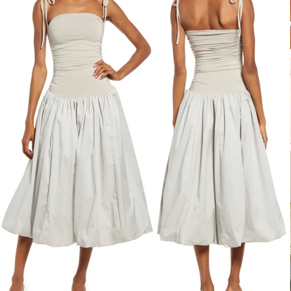 NWT AMY LYNN Tie Shoulder Midi Dress in light grey